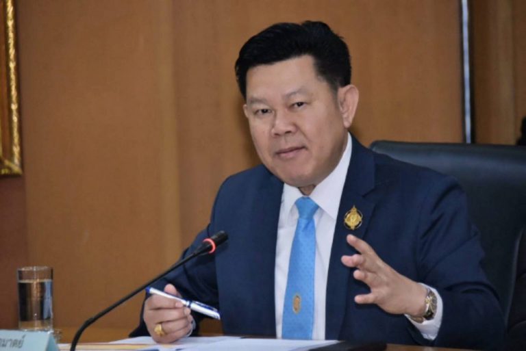 กระทรวงอุตสาหกรรม วอนผู้ประกอบการอย่าทำสินค้า-ผลิตภัณฑ์ ละเมิดลิขสิทธิ์ “โครงการก้าวคนละก้าว”