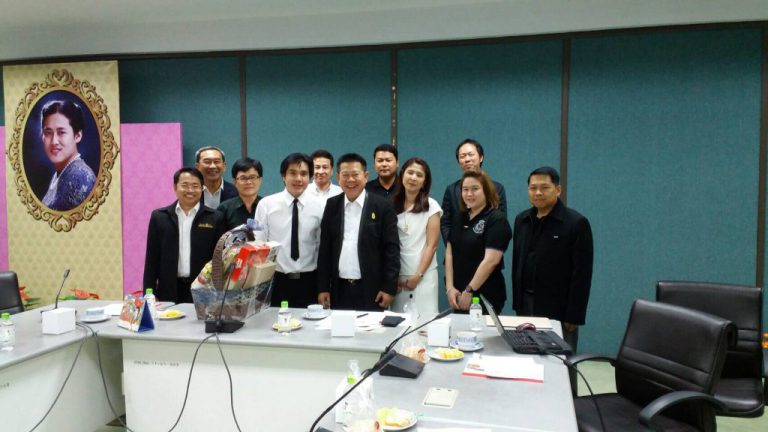 การประชุมคณะกรรมการบริหารสมาคมศิษย์เก่ามหาวิทยาลัยเทคโนโลยีพระจอมเกล้าพระนครเหนือ ในพระบรมราชูปถัมภ์ครั้งที่ 8/2559
